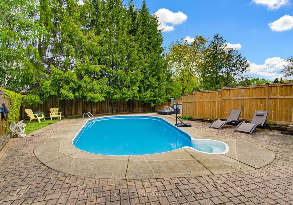 1390-peerless-court-oakville-ontario-w13216650
