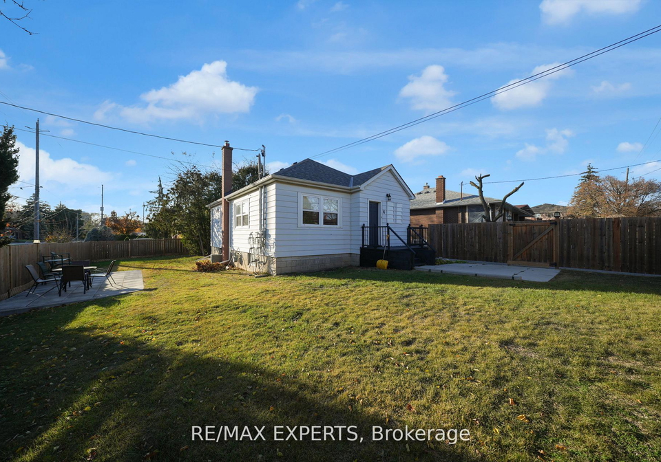 4-larchmere-avenue-york-ontario-w13216856