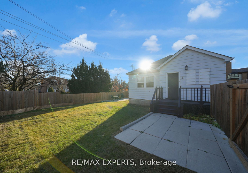 4-larchmere-avenue-york-ontario-w13216856