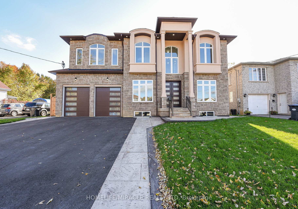 11-hillcrest-avenue-brampton-ontario-w13216978