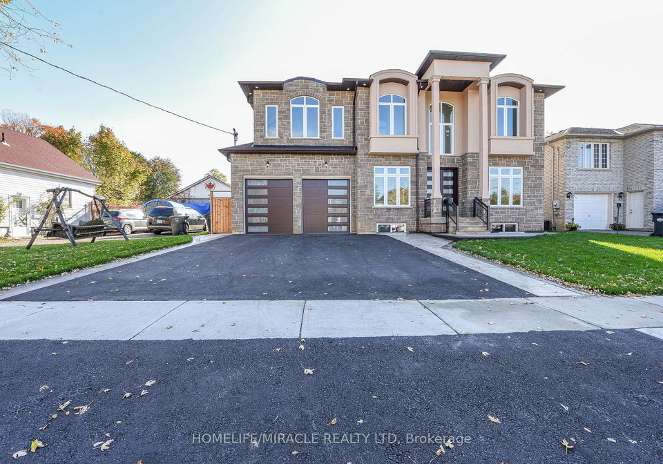 11-hillcrest-avenue-brampton-ontario-w13216978