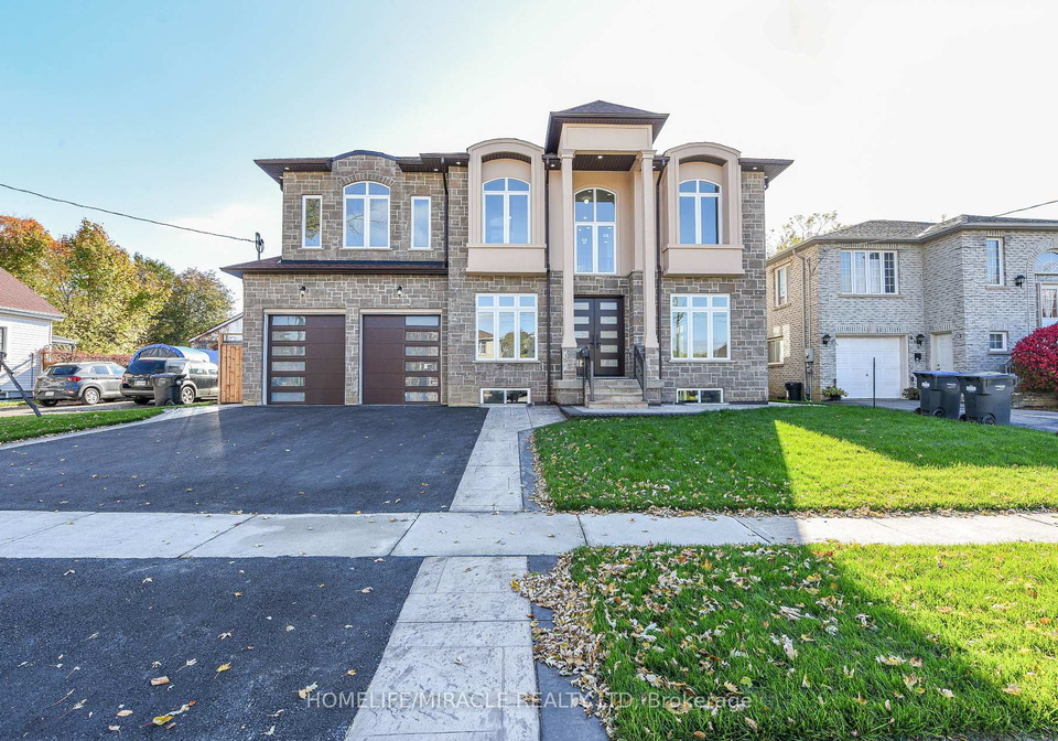 11-hillcrest-avenue-brampton-ontario-w13216978