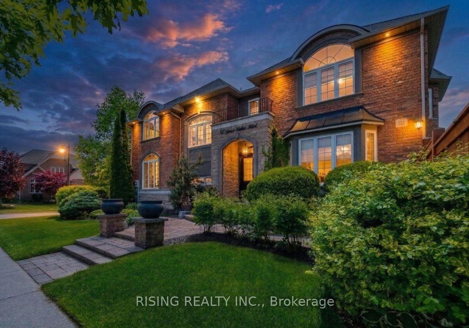 112-great-lakes-boulevard-oakville-ontario-w13217064