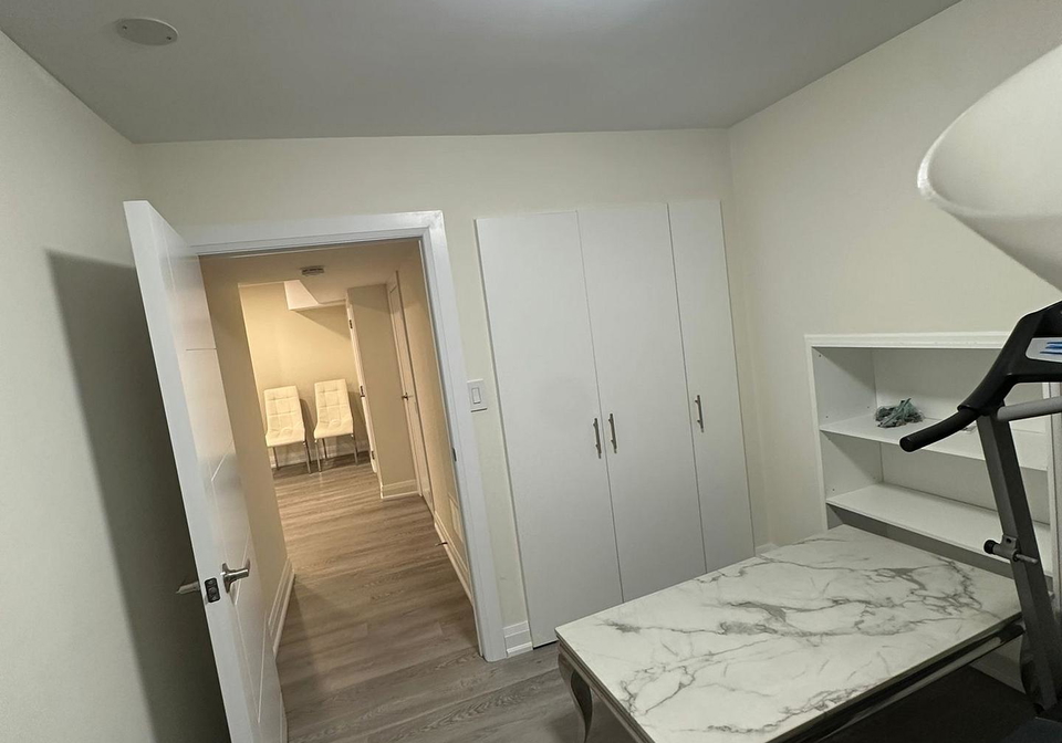 2389-morrison-avenue-mississauga-ontario-w13217138