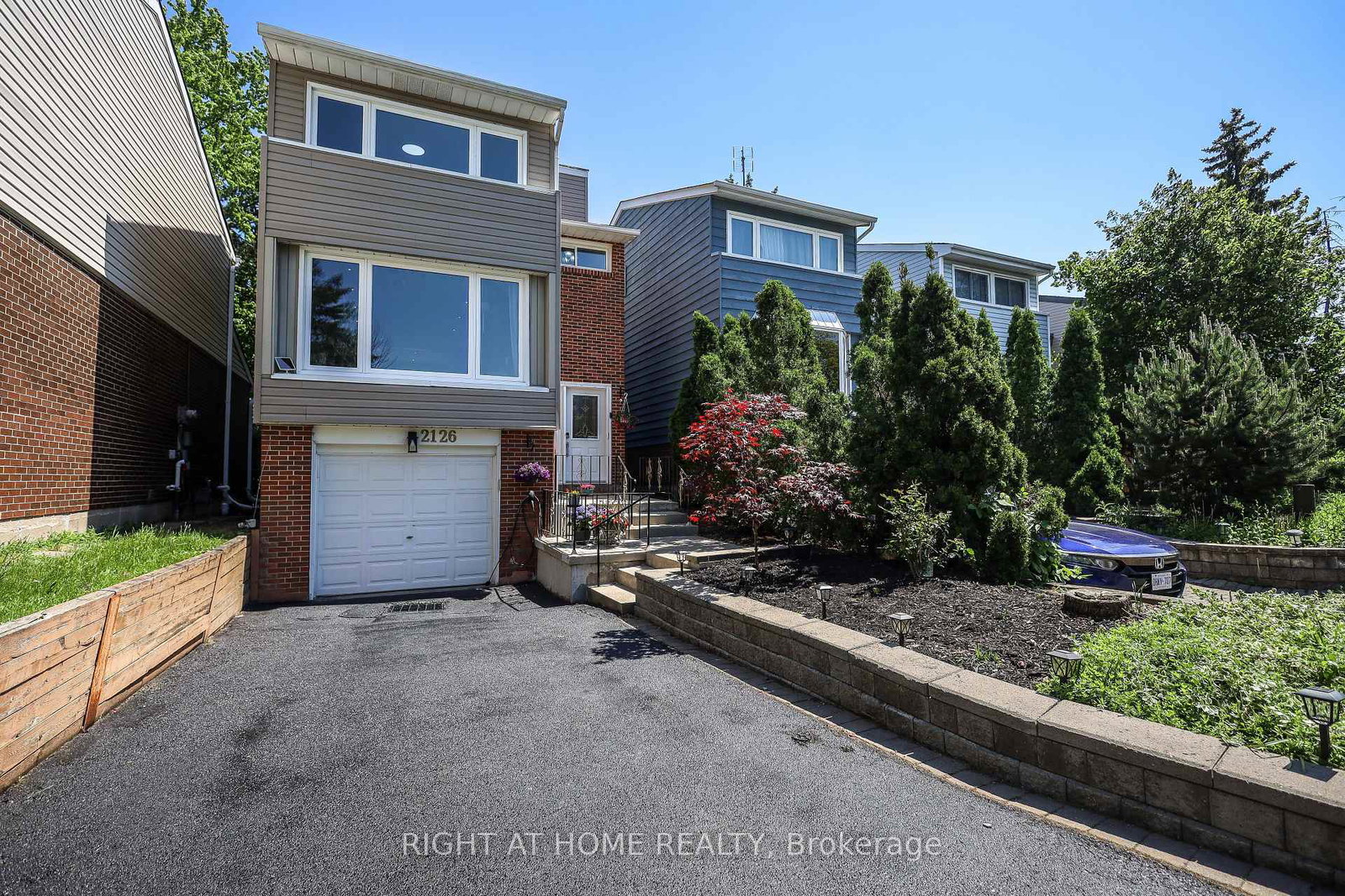 2126-millway-gate-mississauga-ontario-w13217342