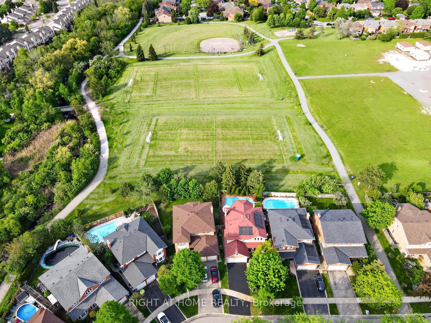 4629-phoenix-park-crescent-mississauga-ontario-w13217350