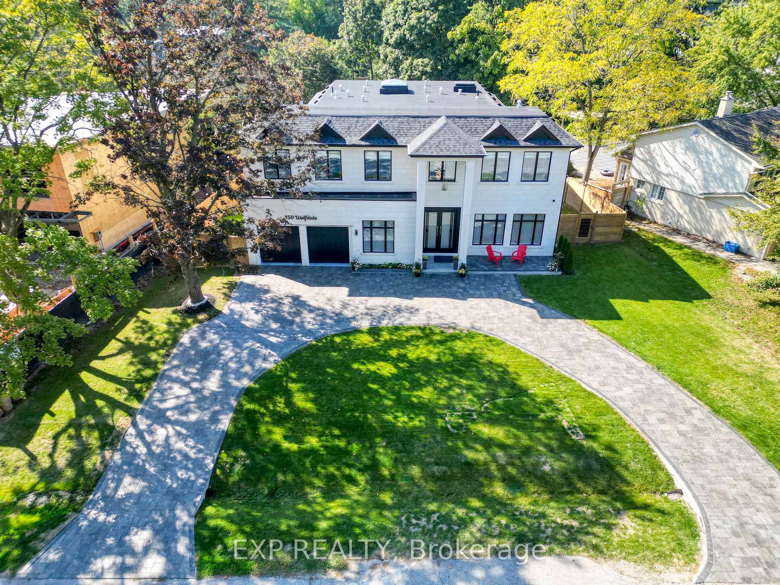 150-wolfdale-avenue-oakville-ontario-w13217372