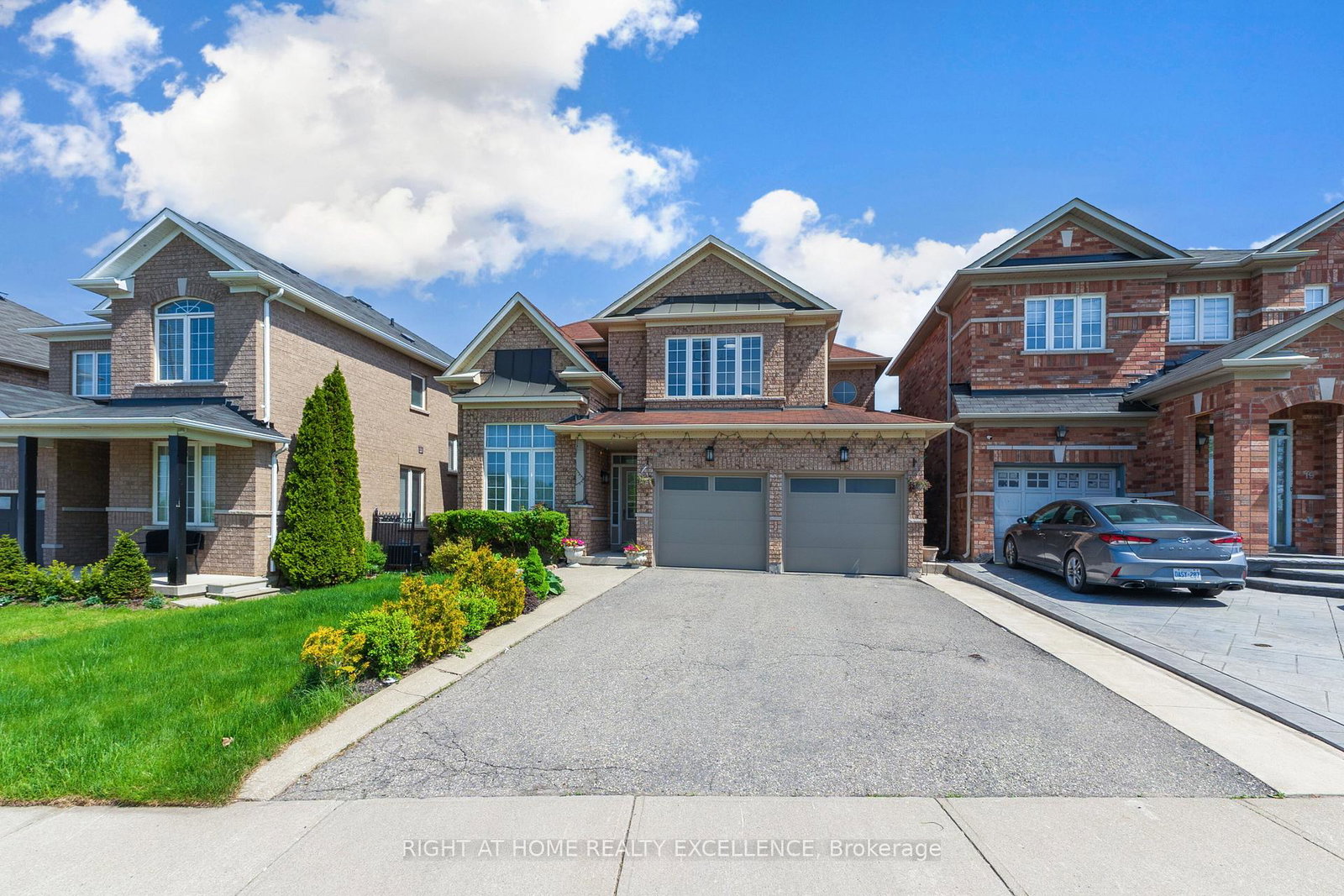 17-keeleview-crescent-brampton-ontario-w13217406