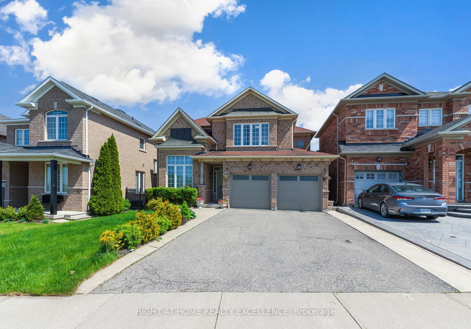 17-keeleview-crescent-brampton-ontario-w13217406