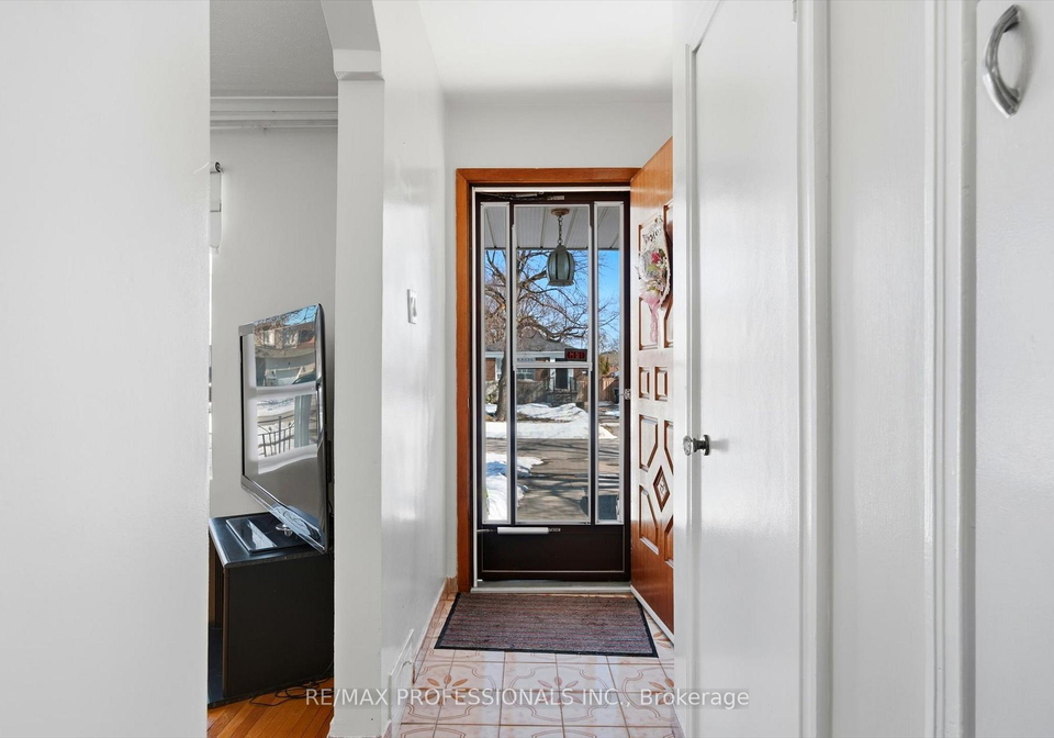 54-culnan-avenue-etobicoke-ontario-w13217732