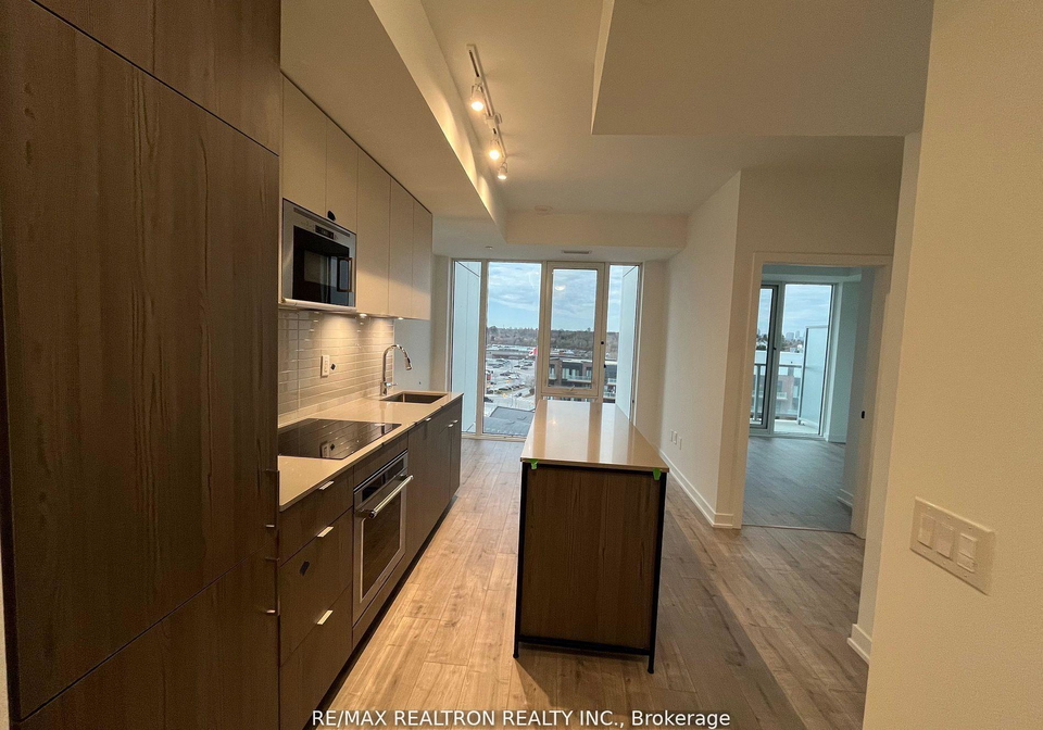 817-missinnihe-way-mississauga-ontario-w13217826