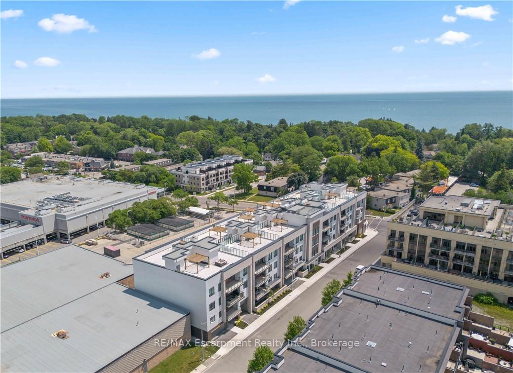 123-maurice-drive-oakville-ontario-w13217926