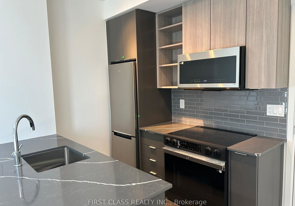 2075-lakeshore-road-burlington-ontario-w13217998