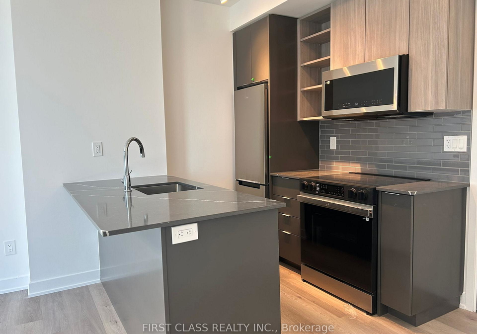 2075-lakeshore-road-burlington-ontario-w13217998