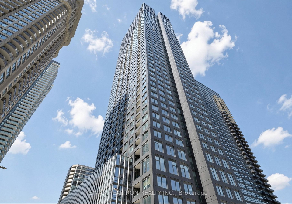 395-square-one-drive-mississauga-ontario-w13218268