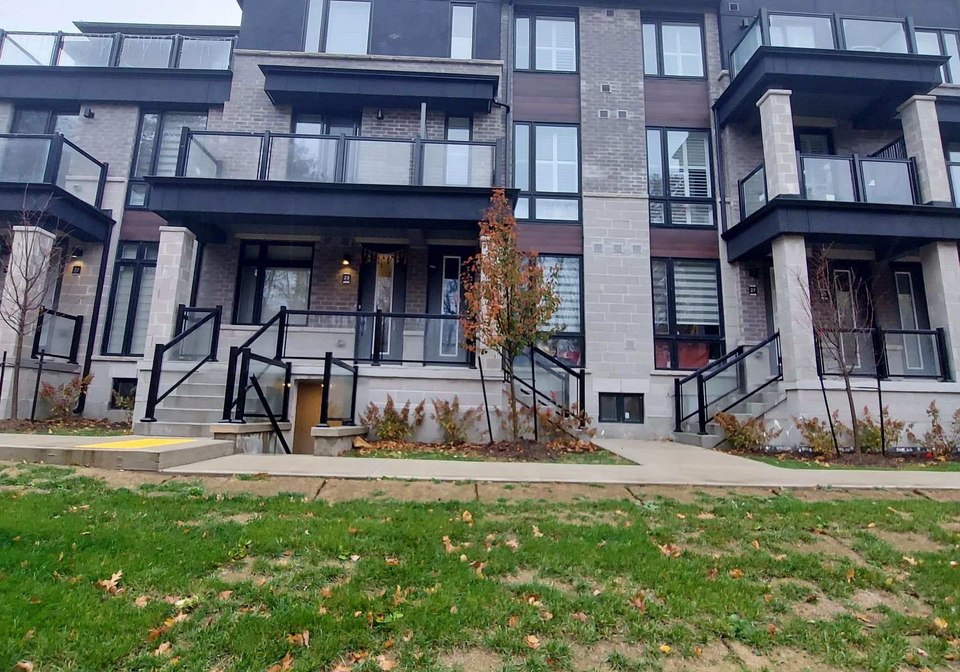 40-knotsberry-circle-brampton-ontario-w13218334