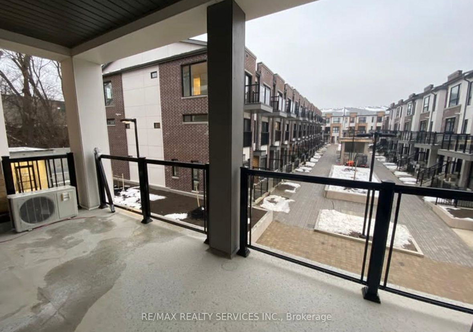 120-canon-jackson-drive-e-north-york-ontario-w13218346