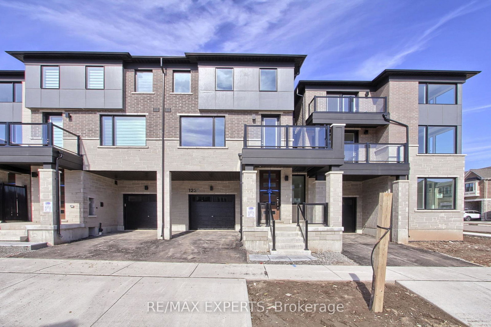 1237-poppy-gardens-oakville-ontario-w13218420