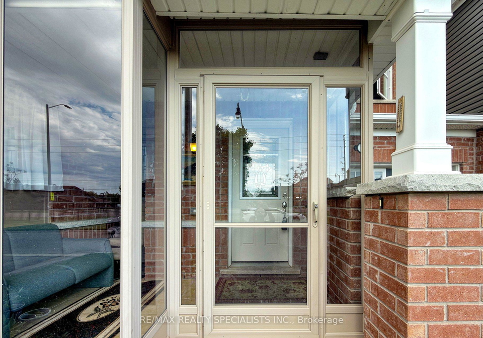 17-leblanc-crescent-brampton-ontario-w13218444
