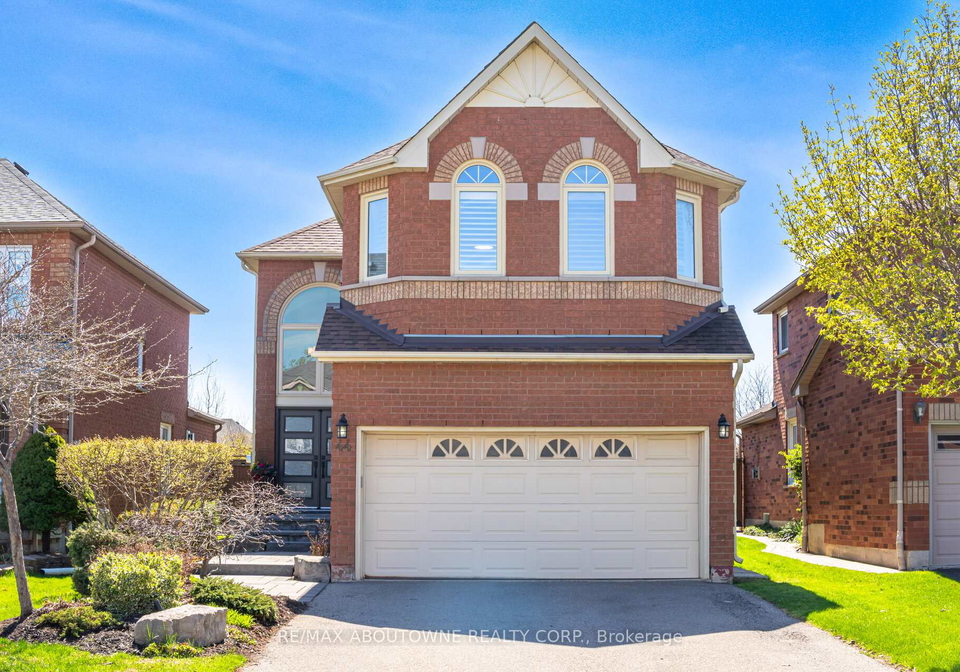 44-banington-crescent-brampton-ontario-w13218502
