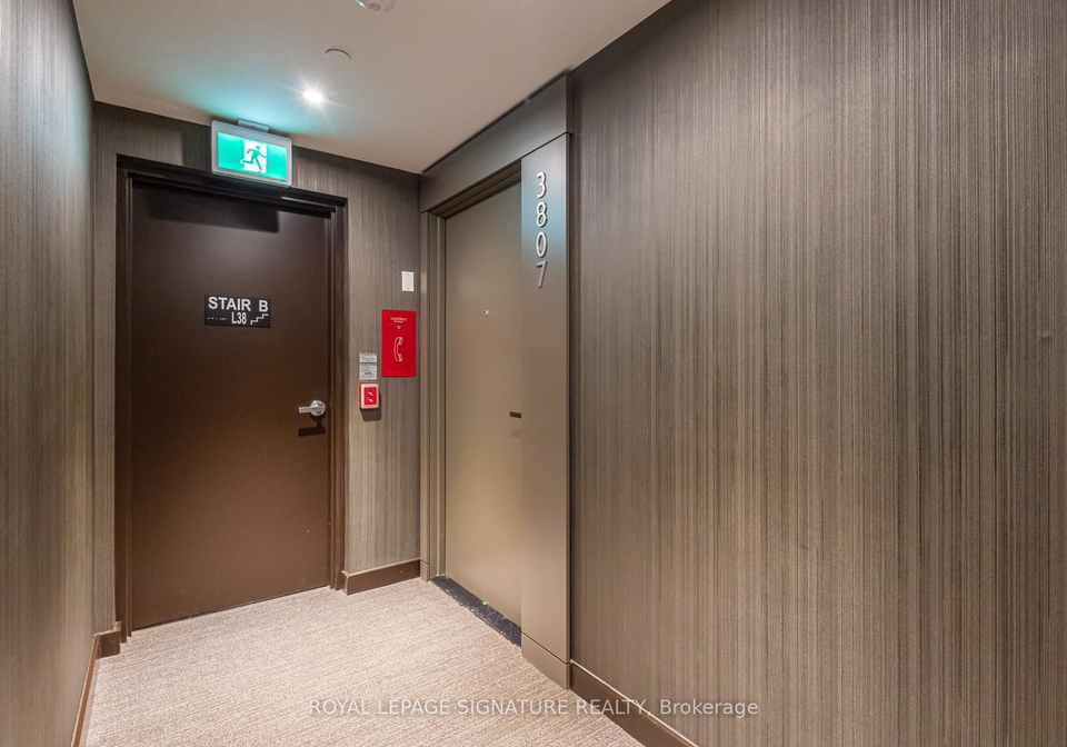 448-burnhamthorpe-road-w-mississauga-ontario-w13218578