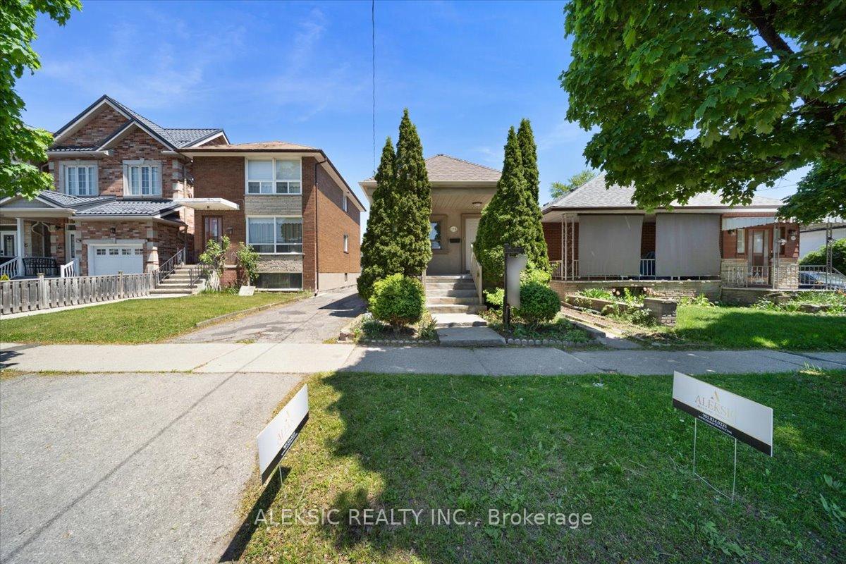 179-thirtieth-street-etobicoke-ontario-w13218654