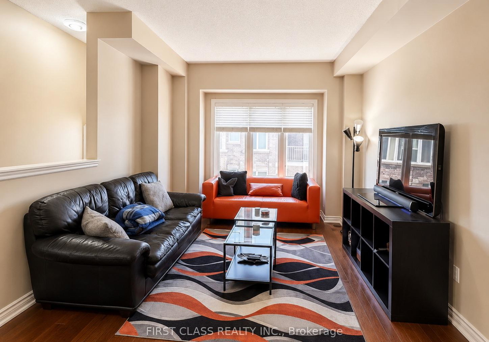 4168-galileo-common-burlington-ontario-w13218902