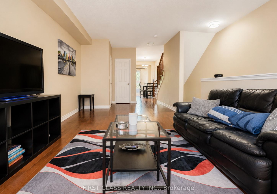 4168-galileo-common-burlington-ontario-w13218902