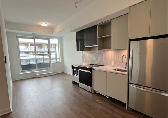 405-dundas-street-west-oakville-ontario-w13219314
