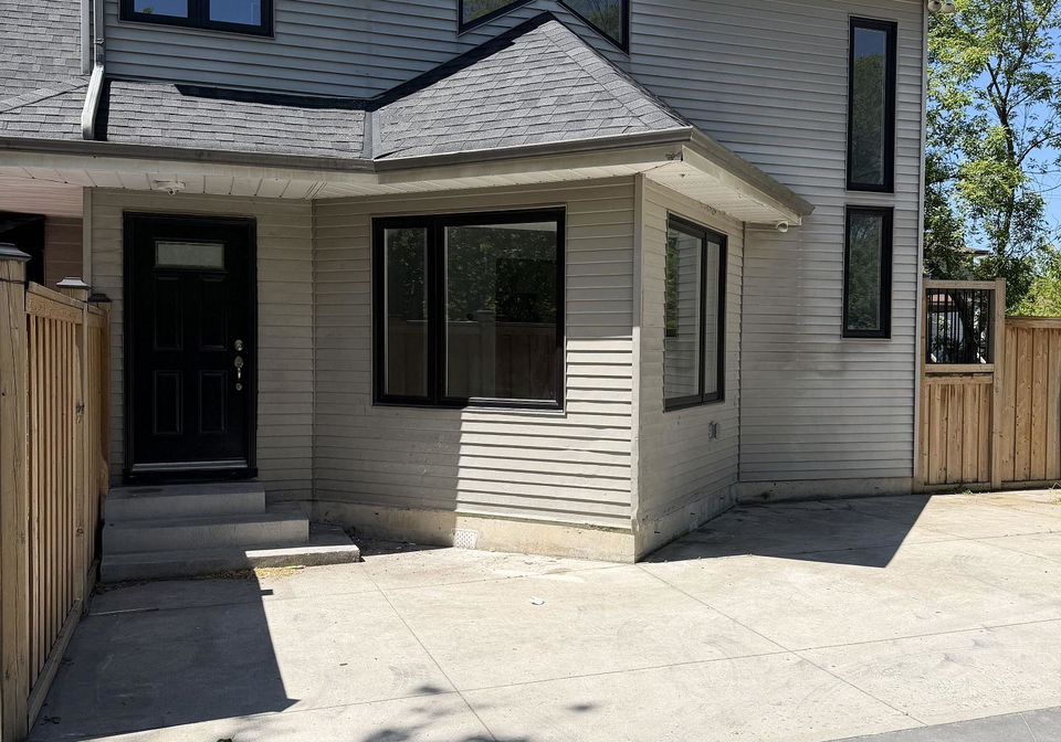 28b-fleming-avenue-brampton-ontario-w13219684