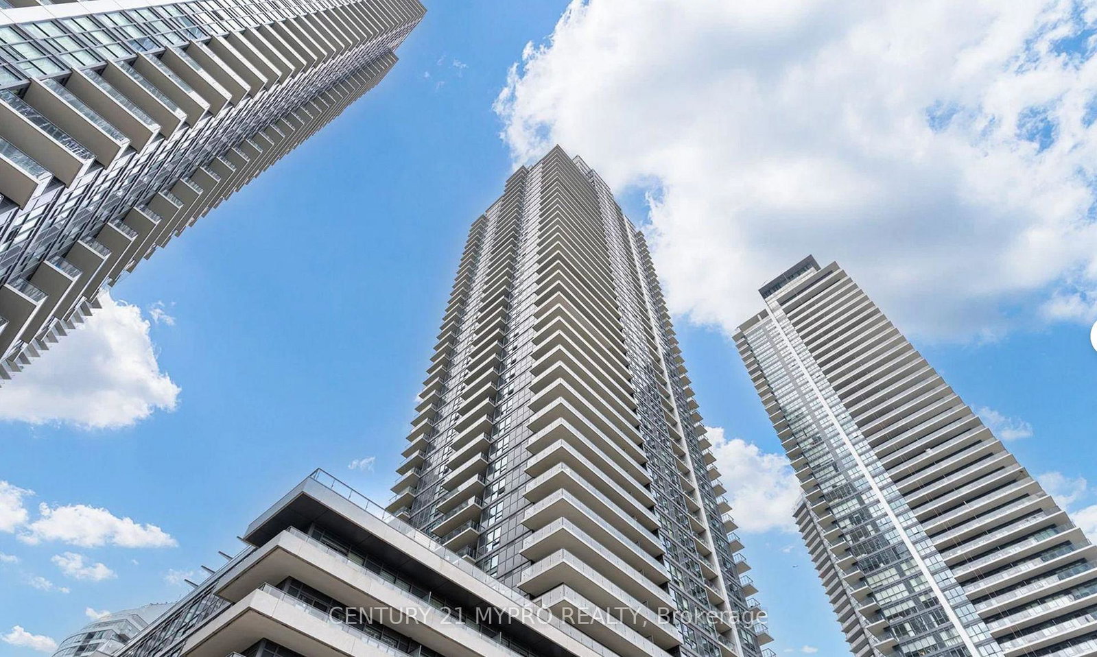 2220-lakeshore-boulevard-w-etobicoke-ontario-w13219806