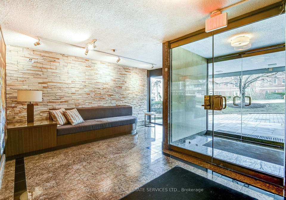 2545-bloor-street-w-toronto-ontario-w13219970