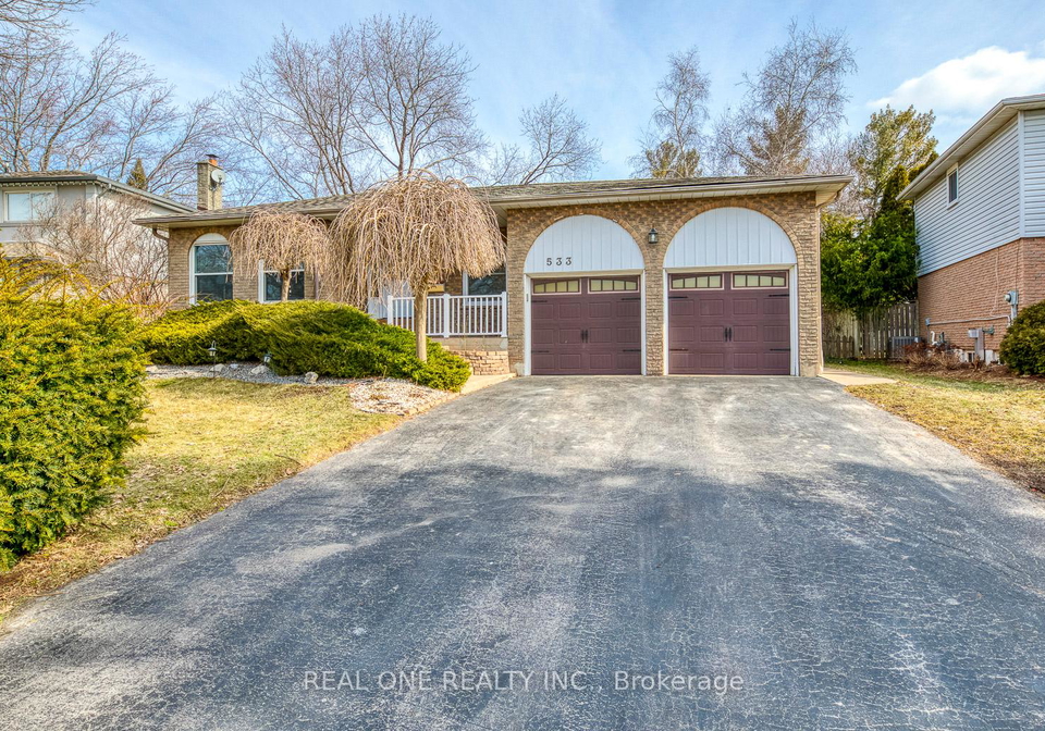 533-tipperton-crescent-oakville-ontario-w13220018