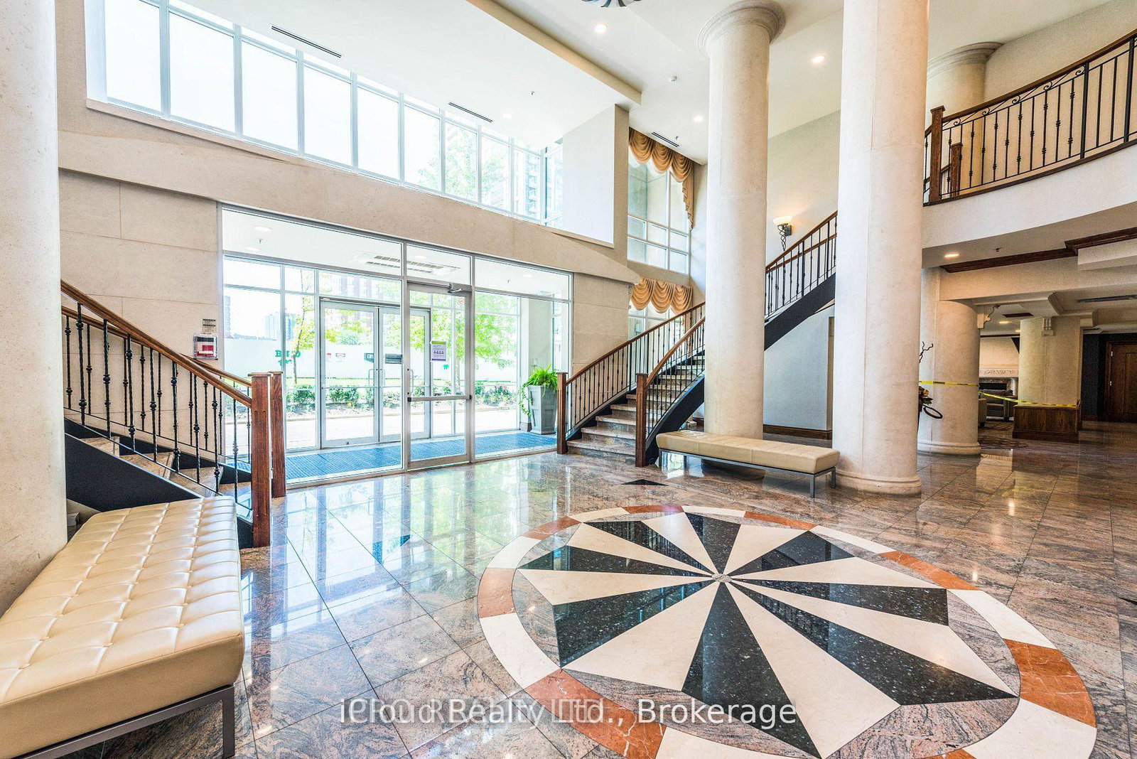 156-enfield-place-mississauga-ontario-w13220152