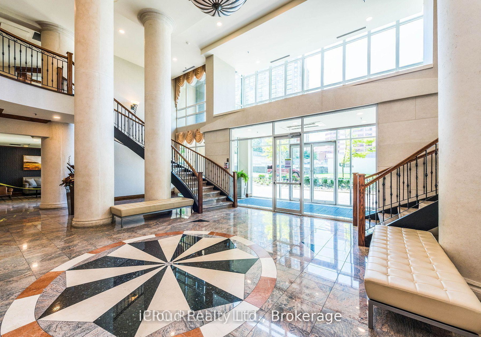 156-enfield-place-mississauga-ontario-w13220152