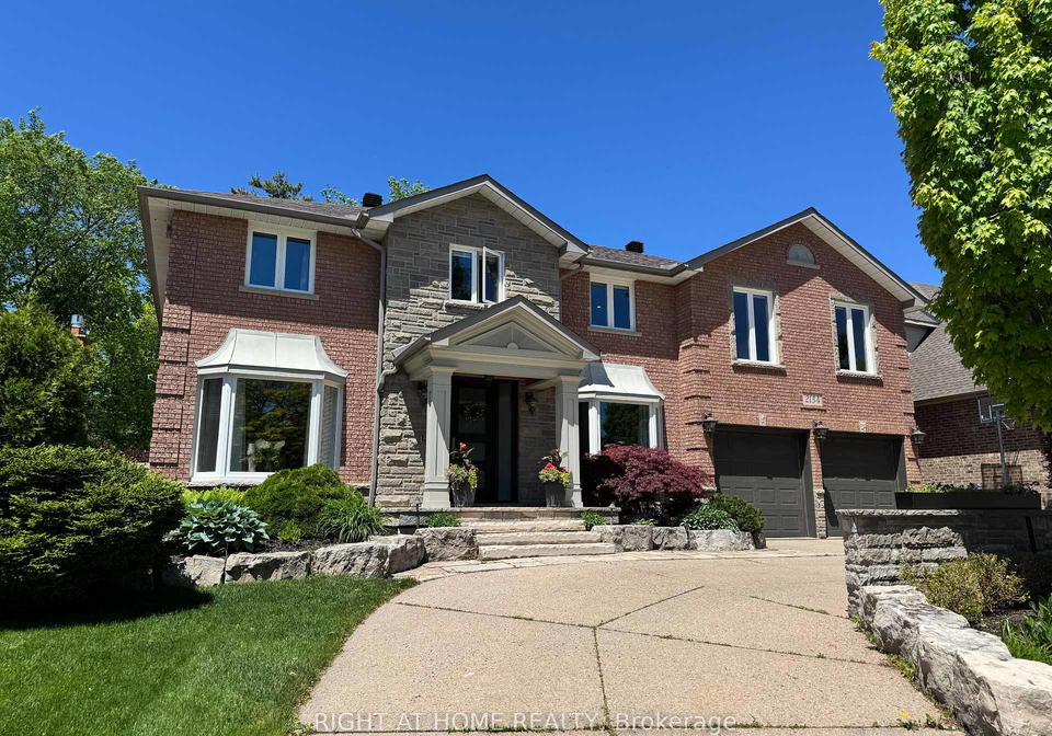 2134-grenville-drive-oakville-ontario-w13220264