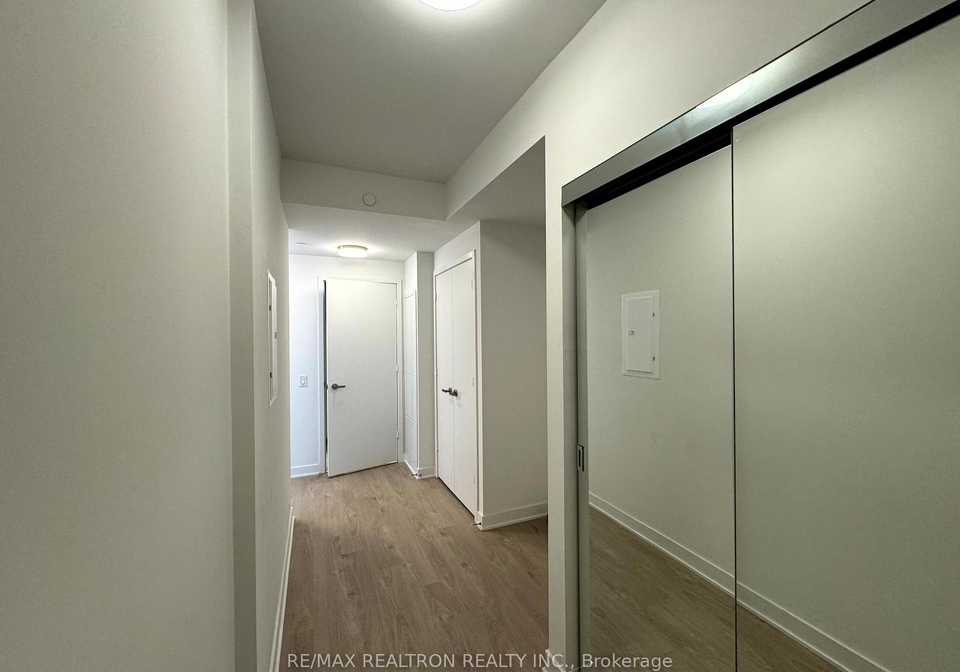 3900-confederation-parkway-mississauga-ontario-w13220330