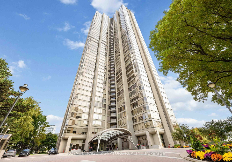 2045-lake-shore-boulevard-w-etobicoke-ontario-w13220606