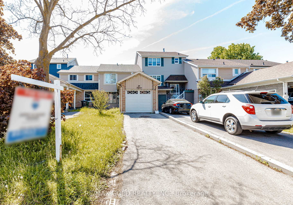 15-courtleigh-square-brampton-ontario-w13220674