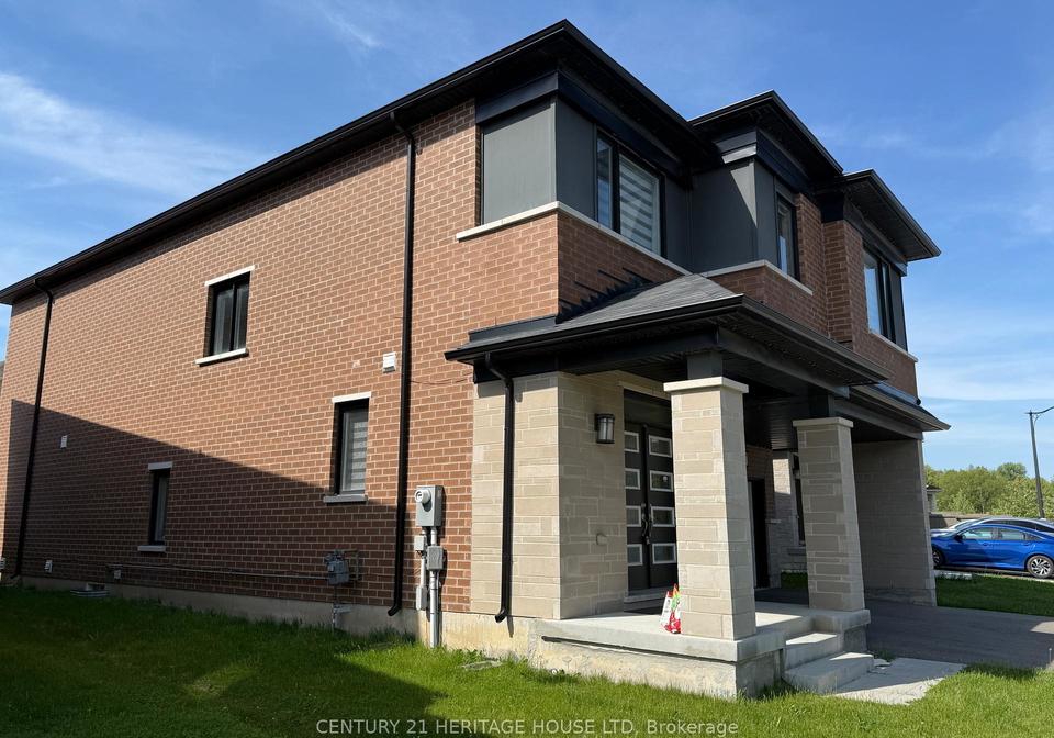 18-dolucci-crescent-e-brampton-ontario-w13220772