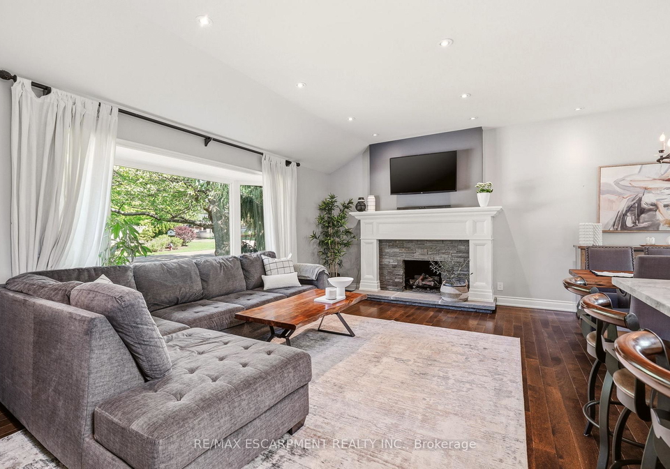 600-deborah-crescent-burlington-ontario-w13220794