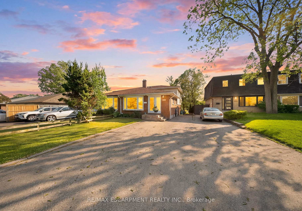 1251-fairdale-drive-mississauga-ontario-w13220948