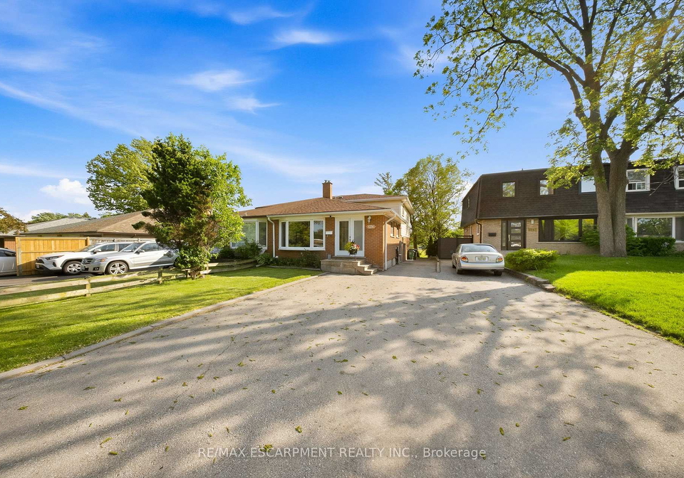 1251-fairdale-drive-mississauga-ontario-w13220948