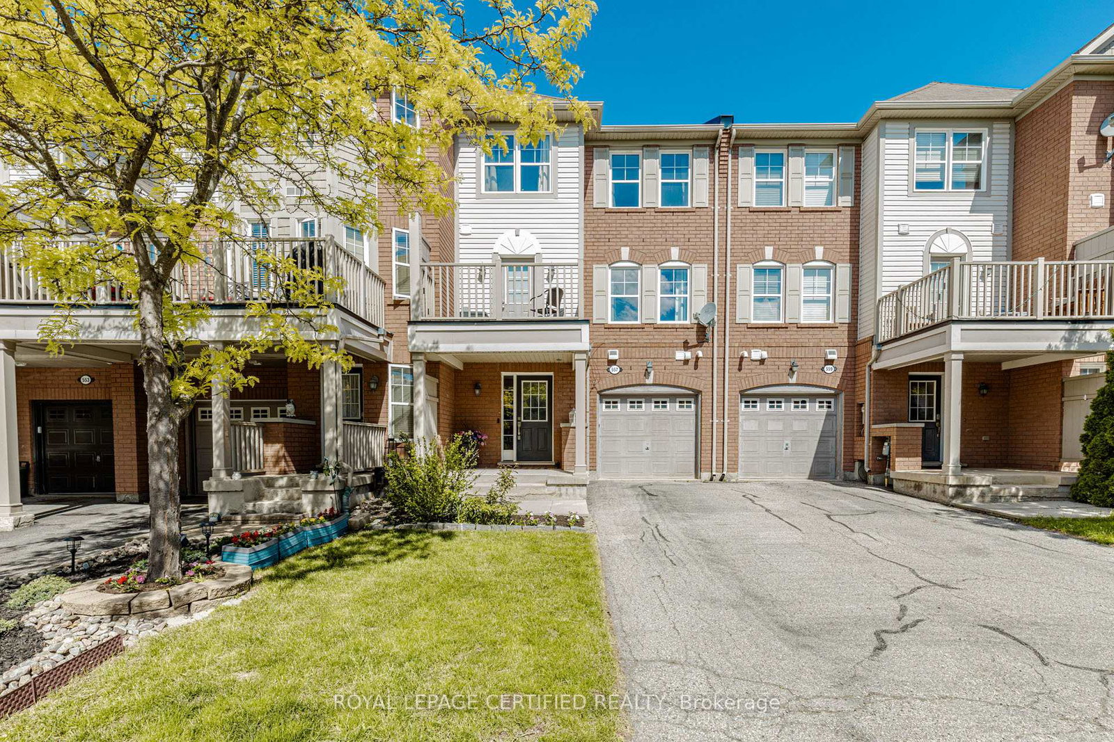 557-speyer-circle-milton-ontario-w13220972