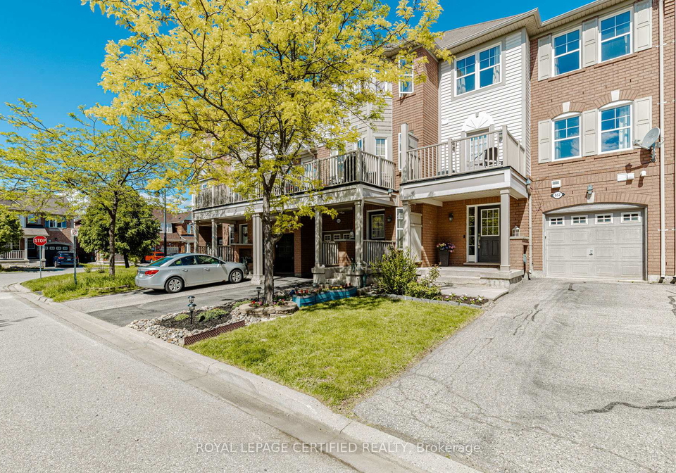 557-speyer-circle-milton-ontario-w13220972