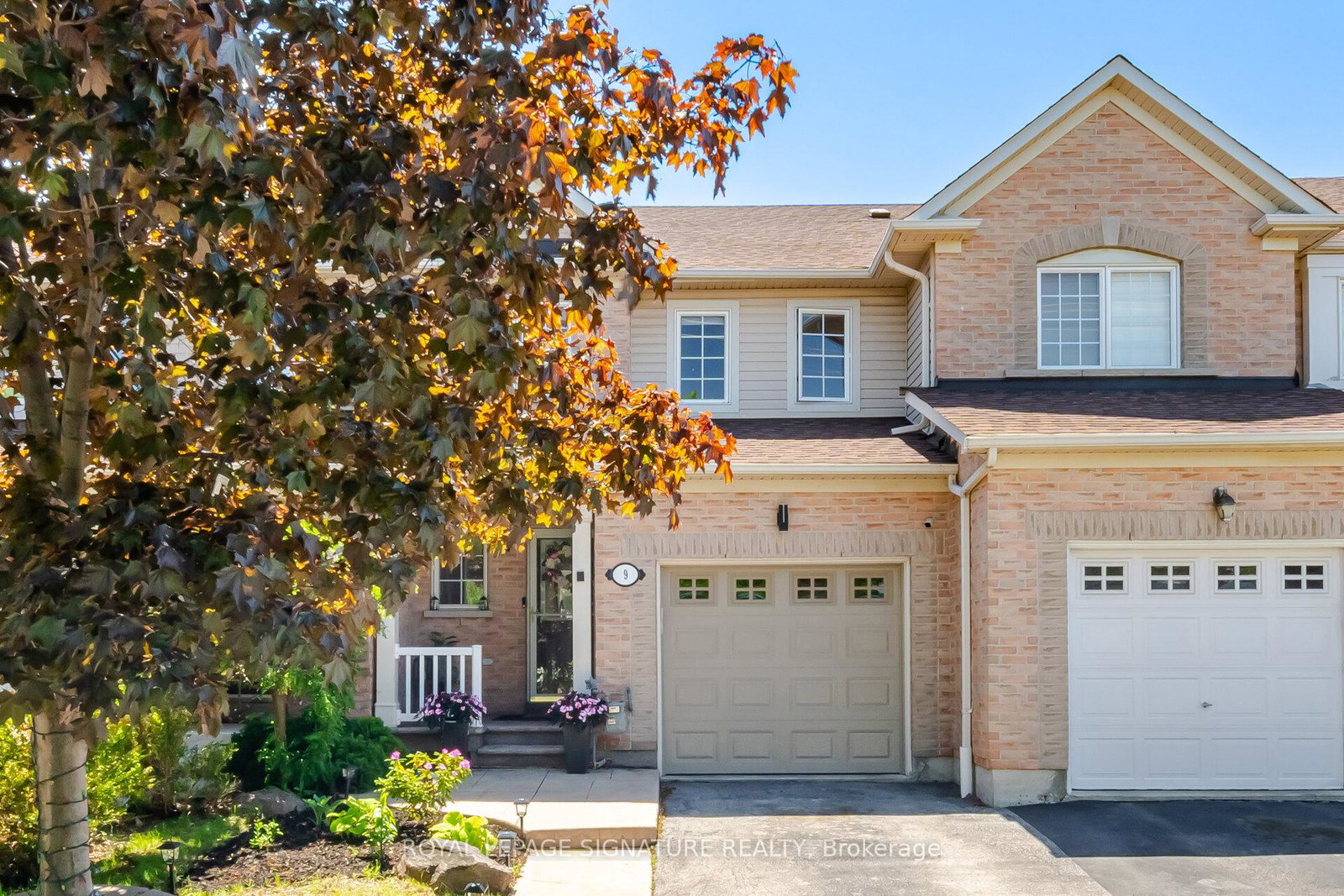 2511-boros-road-burlington-ontario-w13220982