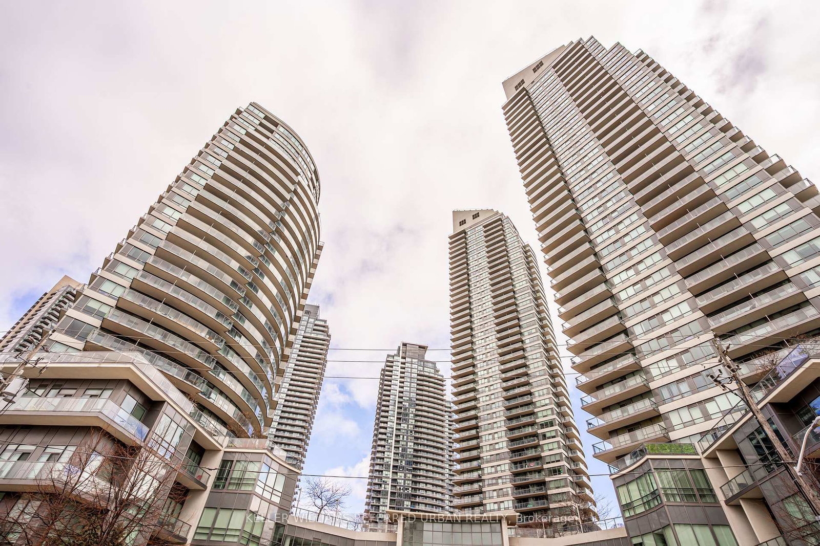 15-legion-road-etobicoke-ontario-w13221084