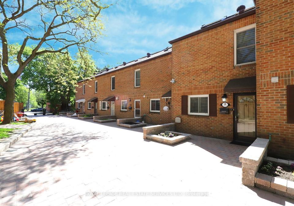 442-perth-avenue-toronto-ontario-w13221182