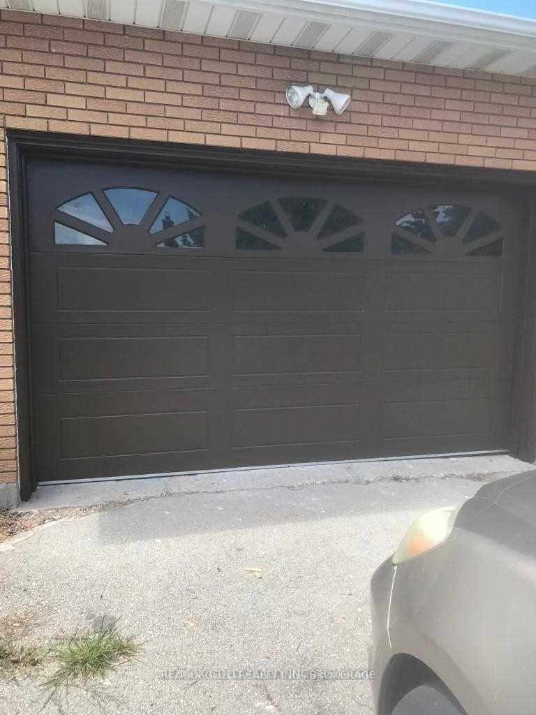 2119-meadowbrook-road-burlington-ontario-w13221244