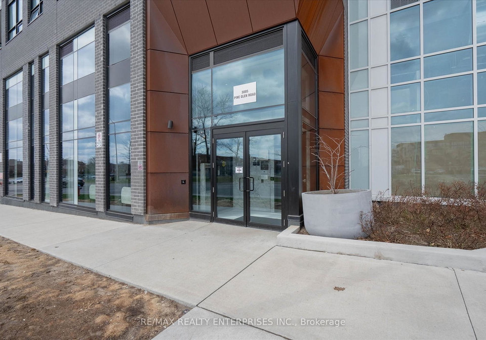 3005-pine-glen-road-oakville-ontario-w13221252